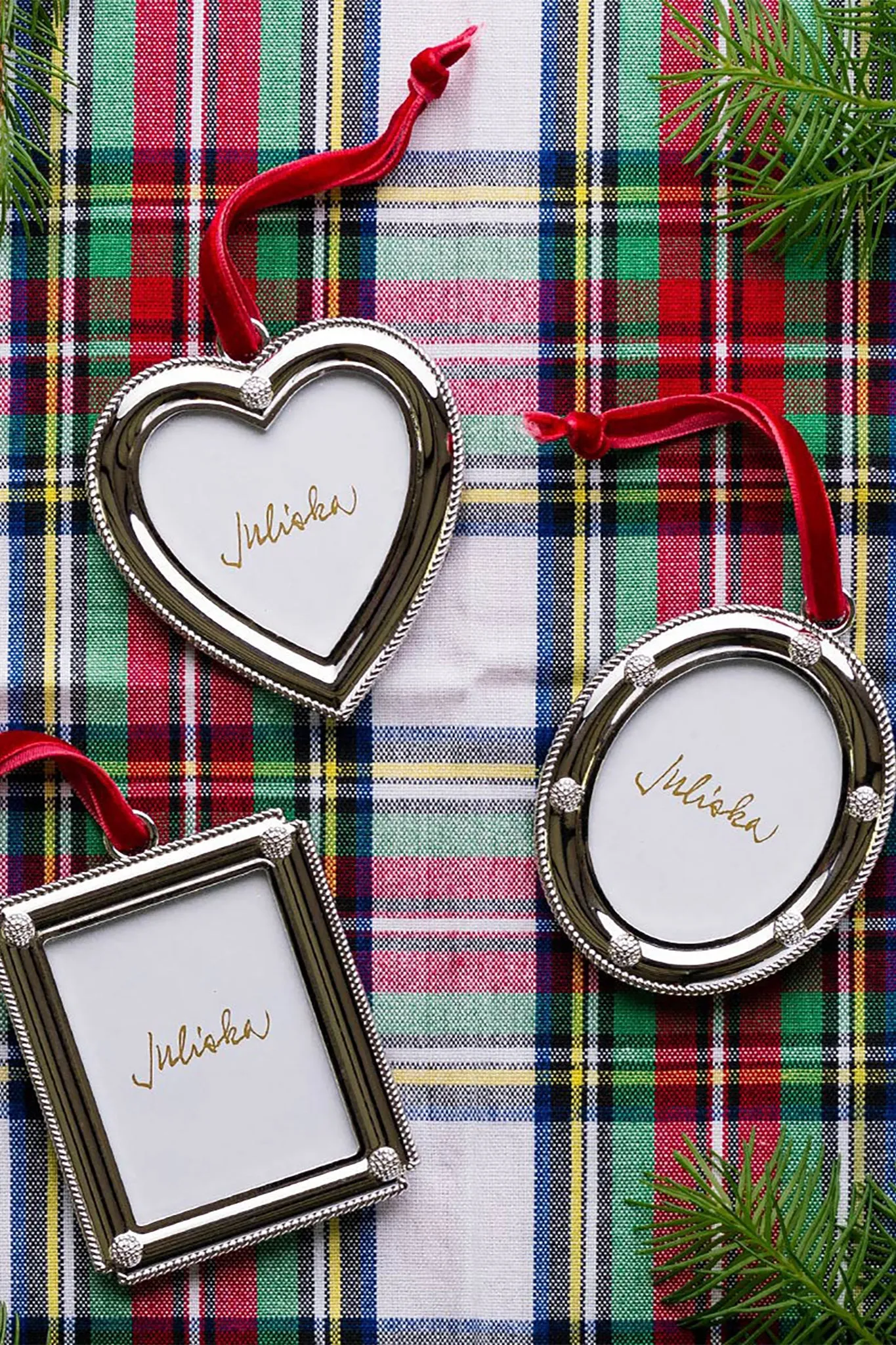 Berry and Thread Silver Metal Frame Ornaments (Set of 3)