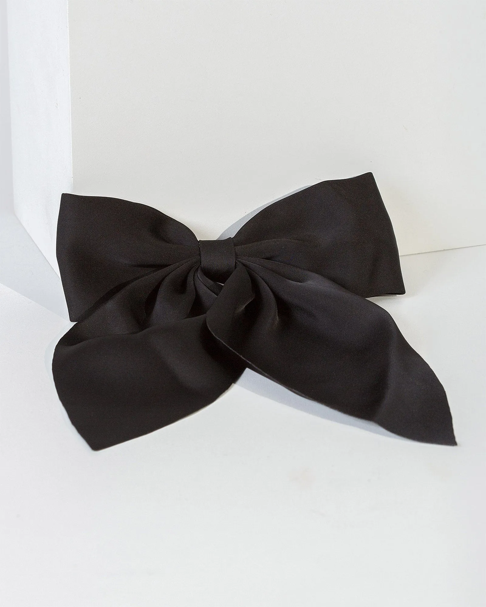 Black Large Bow Hair Clip