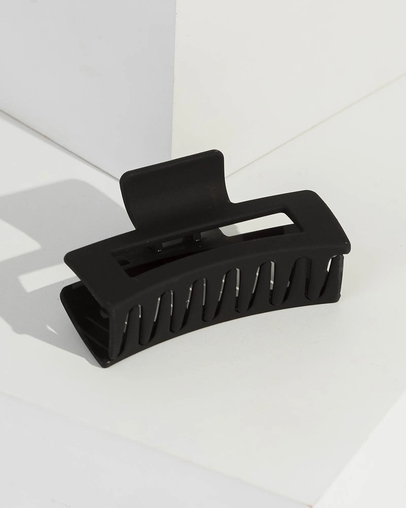 Black Rectangle Matte Claw Clip