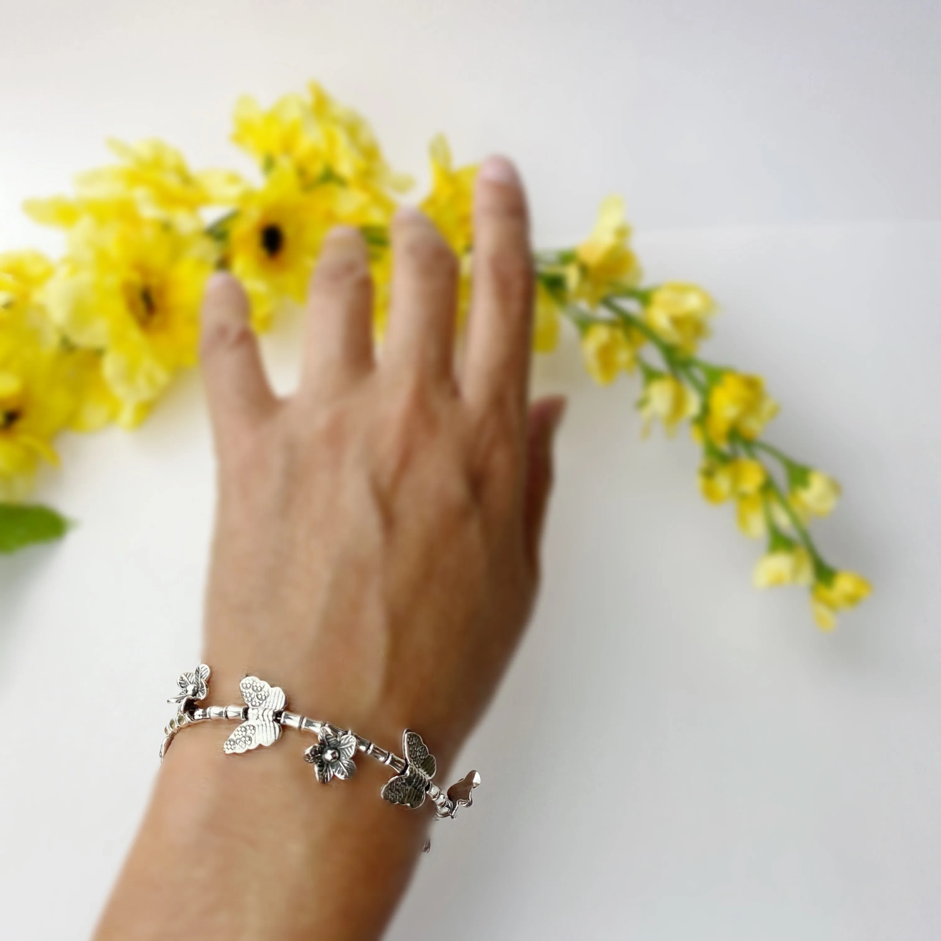 Butterfly Breeze Bracelet - VBRC254