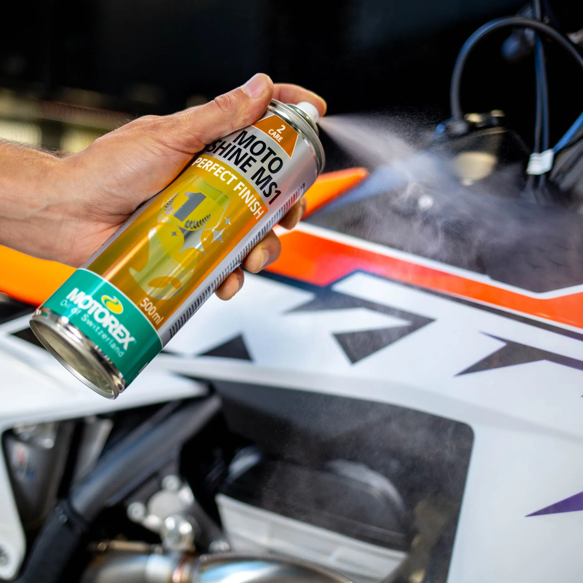 MOTO SHINE MS1