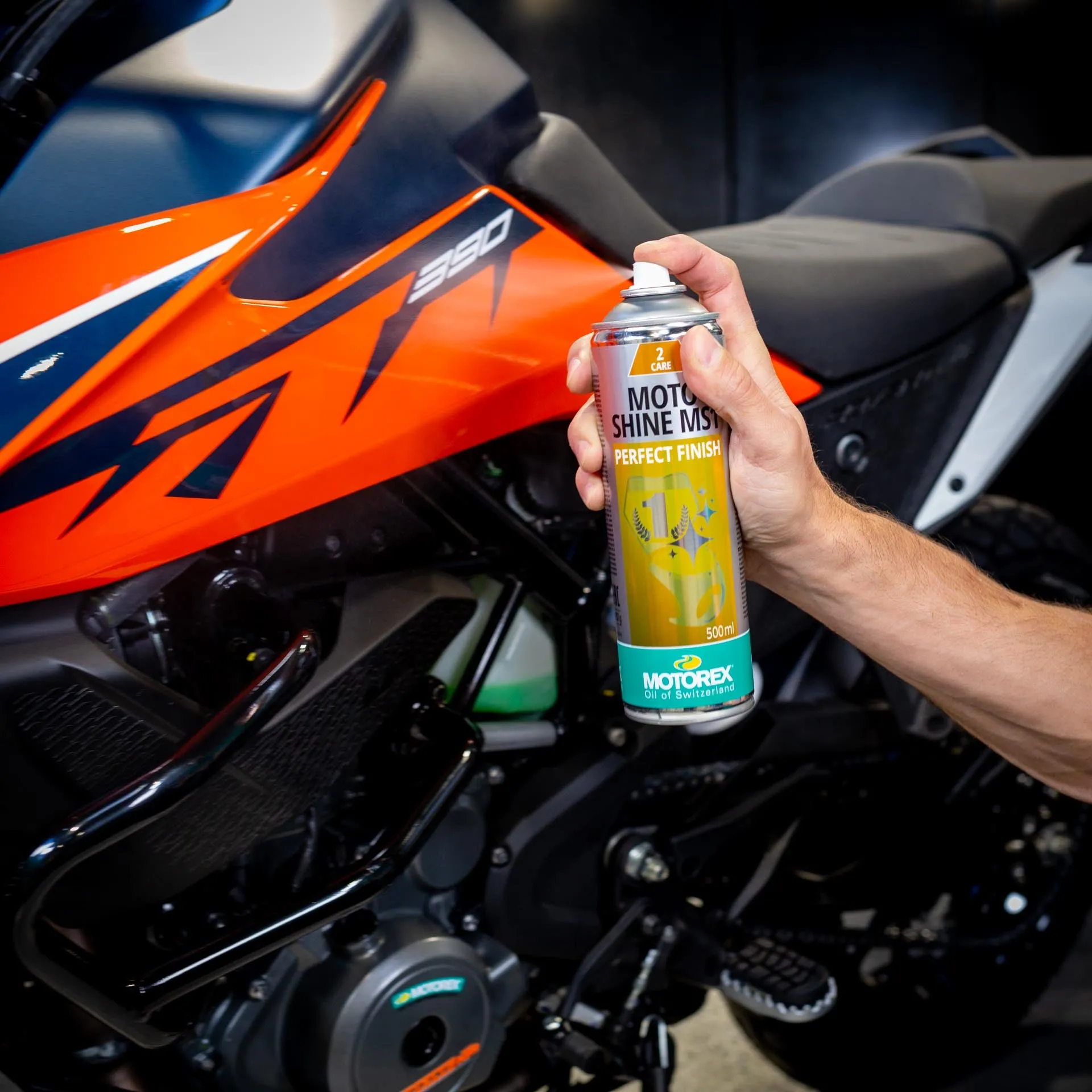 MOTO SHINE MS1