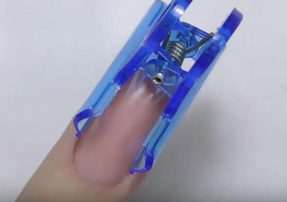 Nail Extension Clips