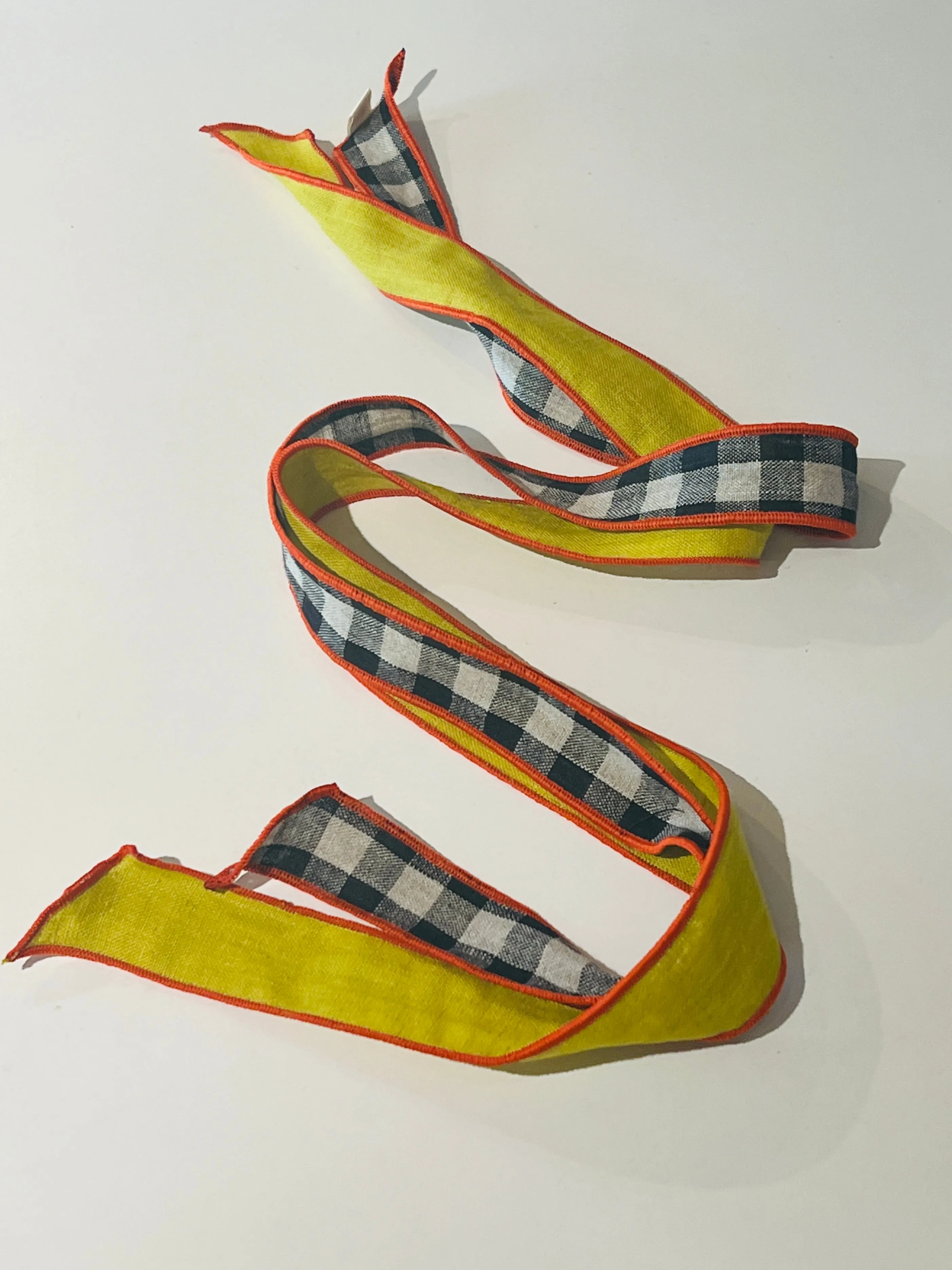 Ribbons in Pomelo 36"