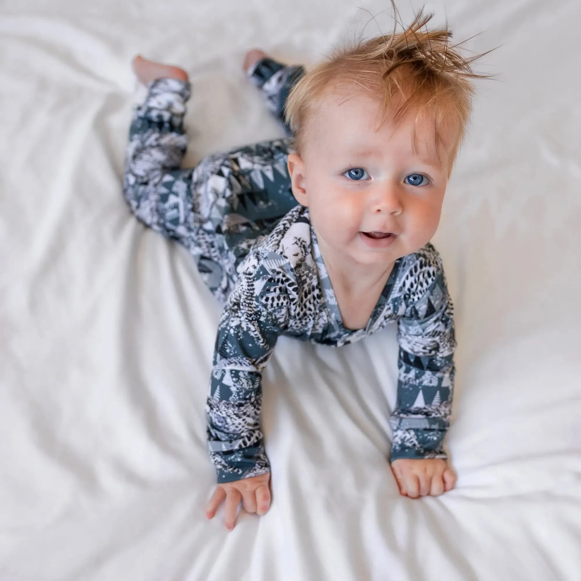 Unisex Artic Owls Popper Baby & Toddler Romper